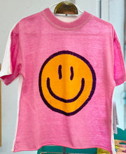 Load image into Gallery viewer, Smile Back Tee
