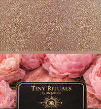 Load image into Gallery viewer, Tiny Rituals Face Glow Balm Botanical Beauty Tins