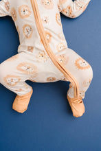 Load image into Gallery viewer, Wild Lion Bamboo Sleeper