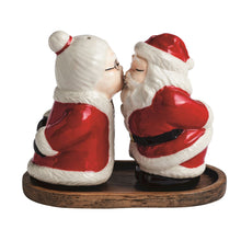 Load image into Gallery viewer, Mr and Mrs Claus Salt and Pepper Set
