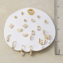 Load image into Gallery viewer, 10 Pair Earring Set NEB765 detail

