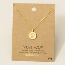 Load image into Gallery viewer, Dog Stone Necklace detail
