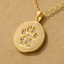 Load image into Gallery viewer, Dog Stone Necklace detail
