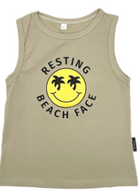 Load image into Gallery viewer, Resting Beach Face
