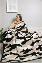Load image into Gallery viewer, Camouflage 2 in 1 Throw Blanket and Pillow
