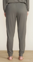 Load image into Gallery viewer, Barefoot Dreams Malibu Collection Butterchic Knit Jogger
