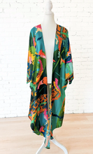 Load image into Gallery viewer, Women&#39;s Long Kimono
