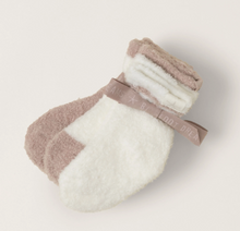 Load image into Gallery viewer, Barefoot Dreams Baby Socks
