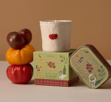 Load image into Gallery viewer, Bistro Candles: Heirloom Tomato
