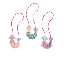 Load image into Gallery viewer, Mermaid Purse
