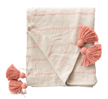 Load image into Gallery viewer, Cotton Throw with Tassels
